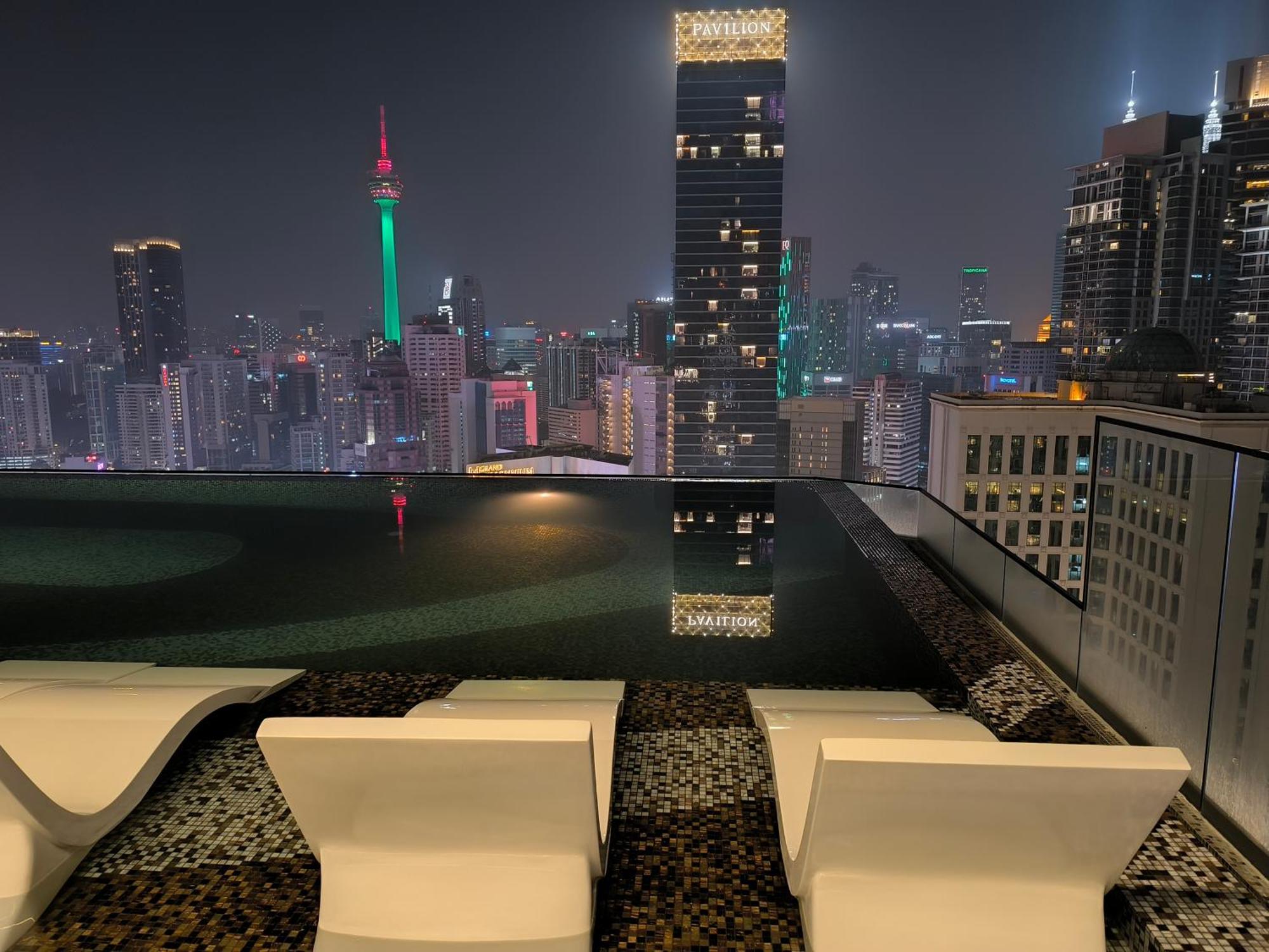 Apartemen Axon Service At Bukit Bintang Kl