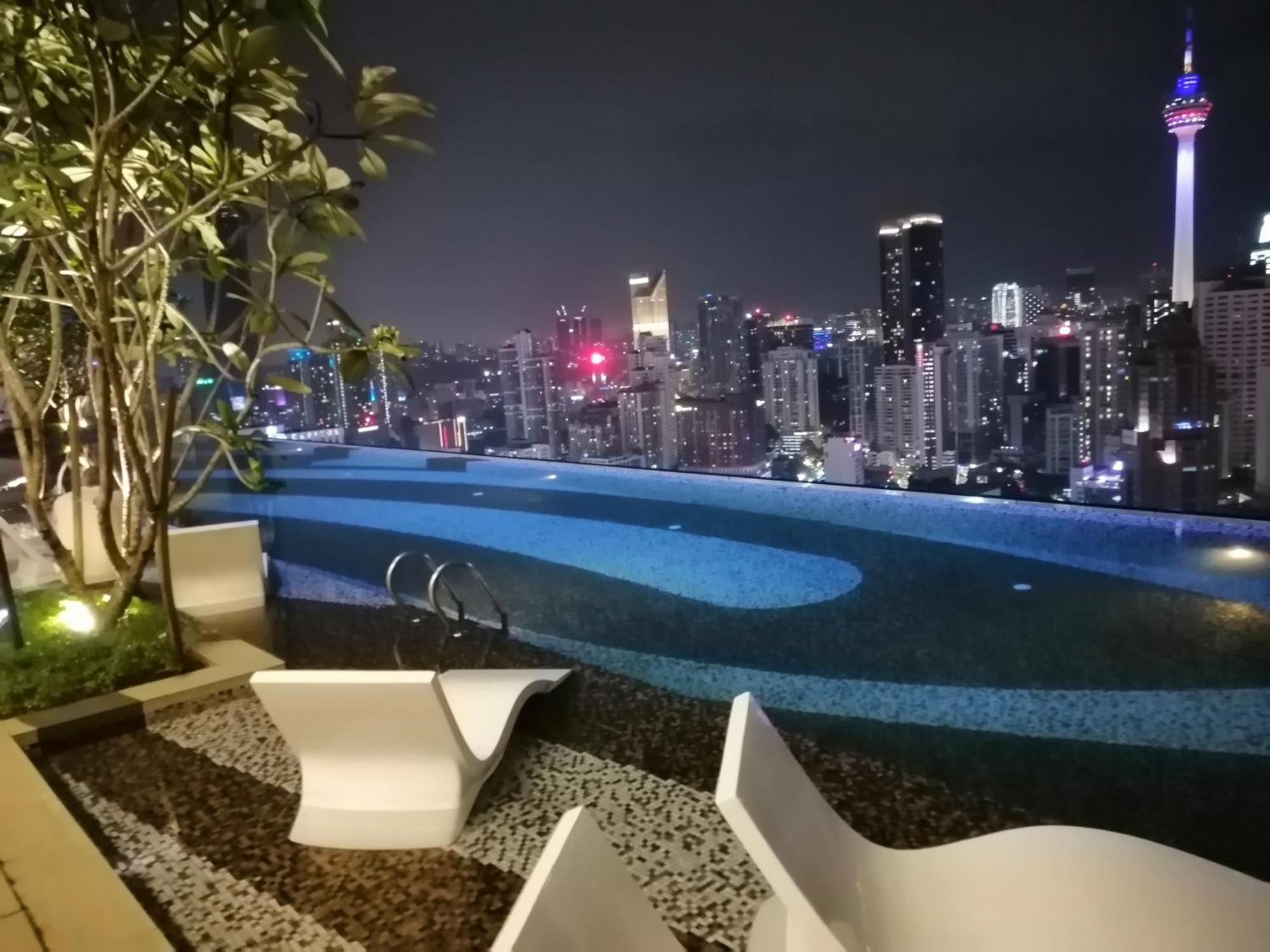 Apartemen Axon Service At Bukit Bintang Kl